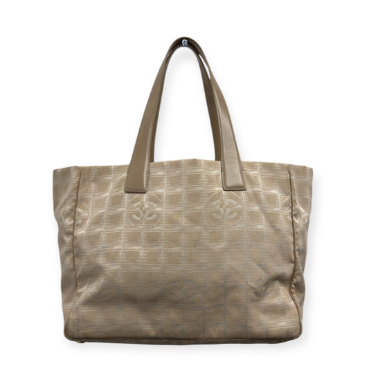 Chanel Shopper