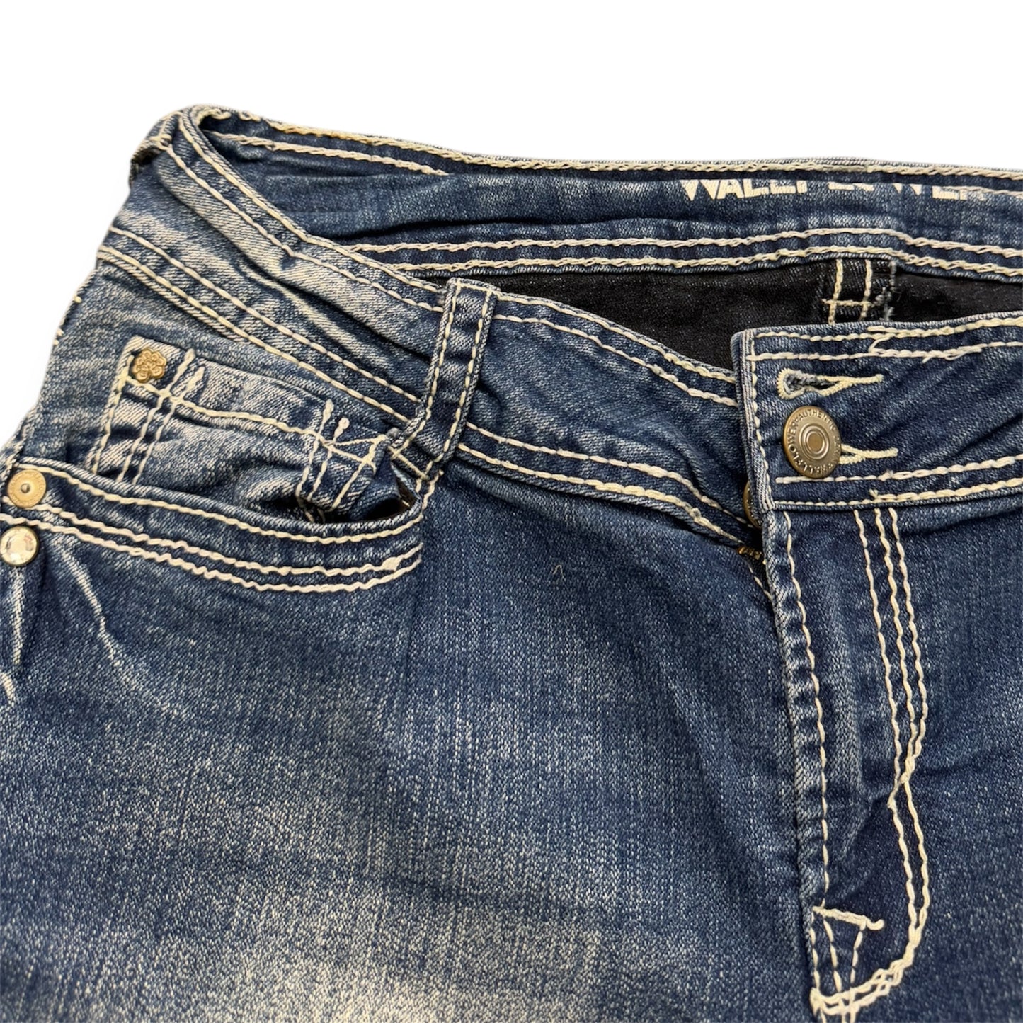 Wallflower Flared Vintage Women Jeans